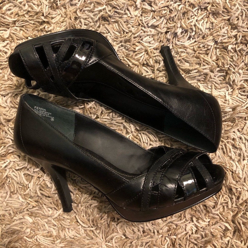 MPS black heel